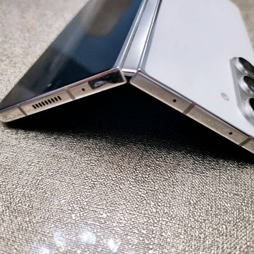 Samsung Fold 5 - 512GB