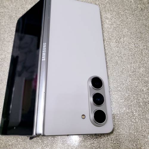 Samsung Fold 5 - 512GB