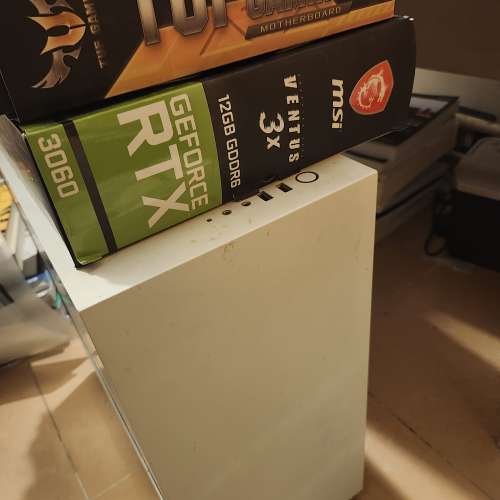 RTX 3060 12GB I7 8700K CPU 32GB RAM 1TB SSD二手電腦