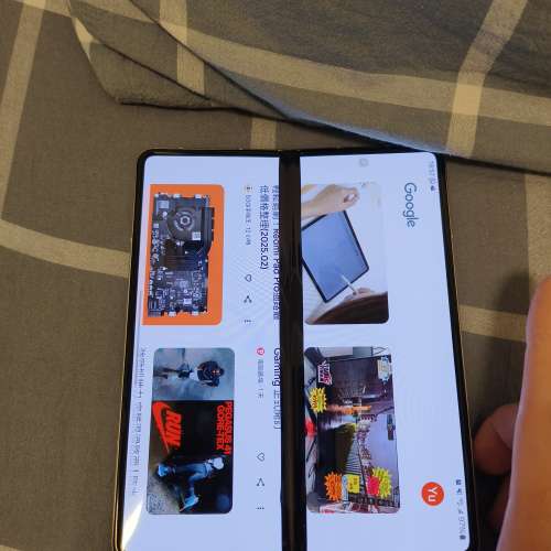 Samsung Fold Z 3 (12+512) 爆內屏, 外屏完全正常, 所有功能正常