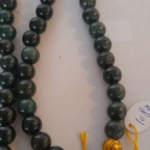 翡翠A玉珠串，7mm 28寸,108粒，每條售250元.兩條共售399元，no.8.2.25