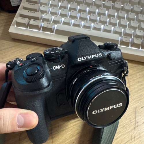 Olympus OM-D E-M1 II