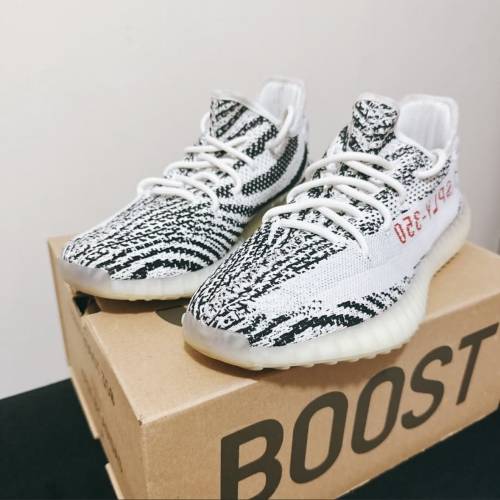 🔥 Adidas Yeezy Boost 350 V2 Zebra CP9654 - EU 42