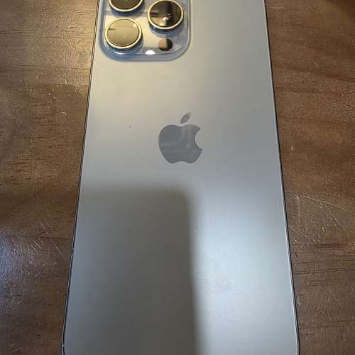 Apple iPhone16 pro max256原色鈦金屬95%new港行