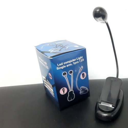 全新小型led燈-- 可調光暗-- 使用三顆 3a電池-- 全高 22cm--上水火車站交收--可本港...
