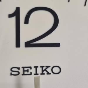 * 傳統 * Seiko * 精工 * 金色* 掛牆鐘 *