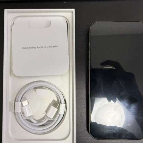 iPhone 15 pro max 256GB 有APPLE CARE 至25年9月, 電池健康100%