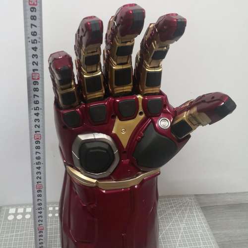 复仇者聯盟4 滅霸鋼鉄俠1:1無限寶石納米巨型手活會動模型