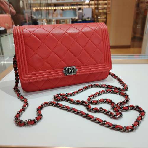 CHANEL紅色羊皮Boy系列菱格斜挎包 LeBoy wallet on chain WOC red color