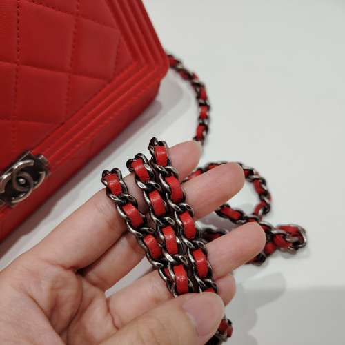 CHANEL紅色羊皮Boy系列菱格斜挎包 LeBoy wallet on chain WOC red color