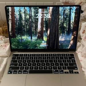 MacBook Air M2