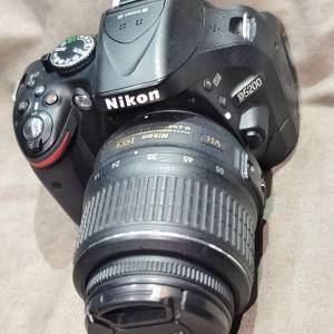 Nikon D5200 + 18-55 G VR F 尼康 18mm 55mm 18 55