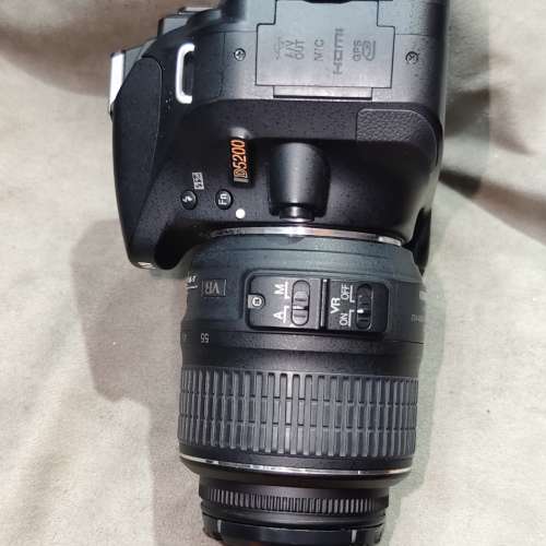 Nikon D5200 + 18-55 G VR F 尼康 18mm 55mm 18 55