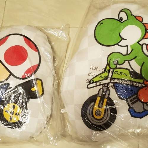 全新一套3 款枕頭咕𠱸mario  (購自日本)