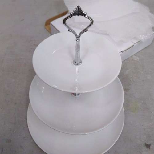 陶瓷 High Tea Set (12套 / 箱) 有8箱