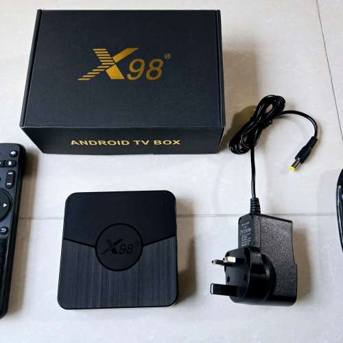 新款 名牌 電視機盒子/ 機頂盒, 睇片煲戲，內容精彩豐富，已加裝 免費apps 市面最...