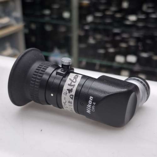 NIKON DR-3   NIKON DR-4