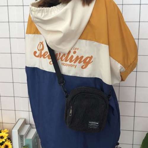 全新燈芯絨百搭斜挎包 韓國ins學生小包包女單肩包 斜孭袋 手袋