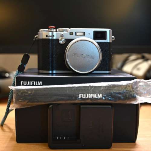 FujiFilm 富士 X100F 行貨機已過保, 直出JPEG顏色一流！