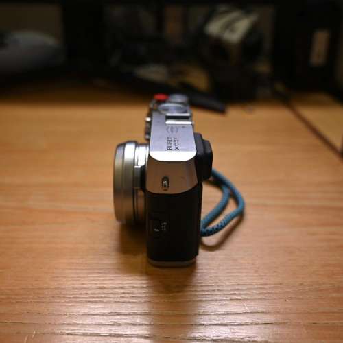 FujiFilm 富士 X100F 行貨機已過保, 直出JPEG顏色一流！