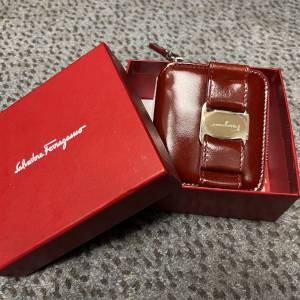 Salvatore Ferragamo 紅色包