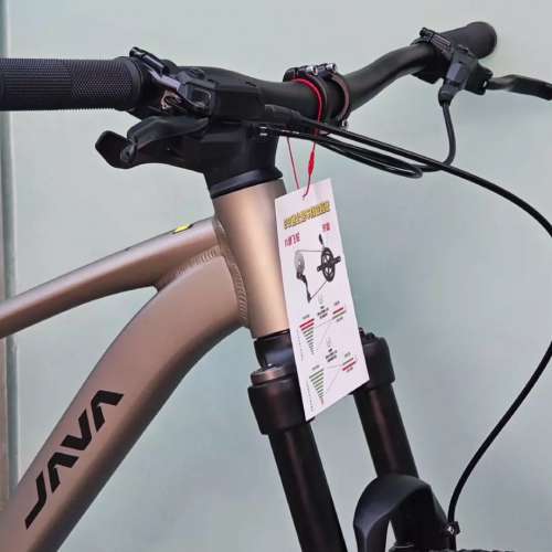 2025 JAVA BREZZA 9速 桶軸油剎 27.5鋁合金山地車 送水架前後蛙燈叮叮