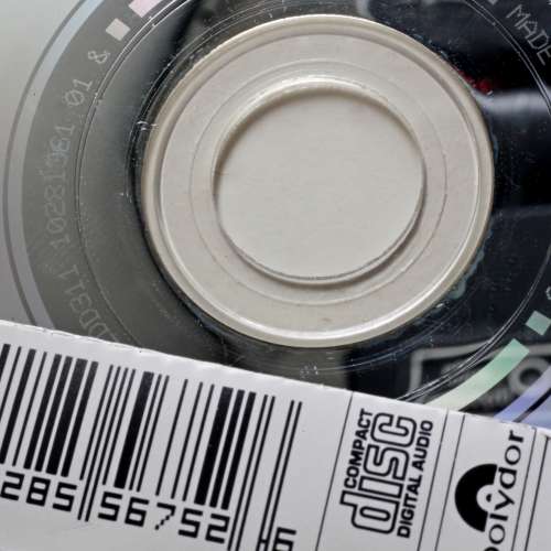 Sleeper  Sarah McLachlan  BEE GEES 正版靚聲CD四隻 齊包裝 紀念收藏欣賞  均宜