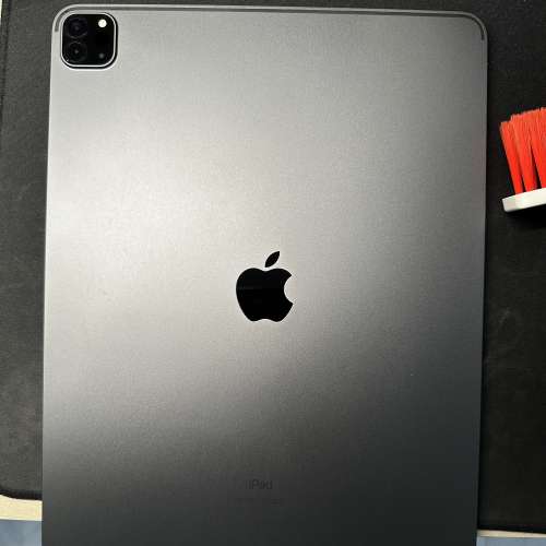 99%新 iPad Pro M1 12.9吋 13吋 128GB WiFi | Apple Pencil 2 | Logitech Combo Touch