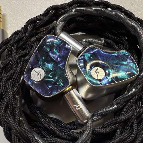 Fono Reference 1 藍蝴蝶入耳式耳機 99% new 單盒配件全齊