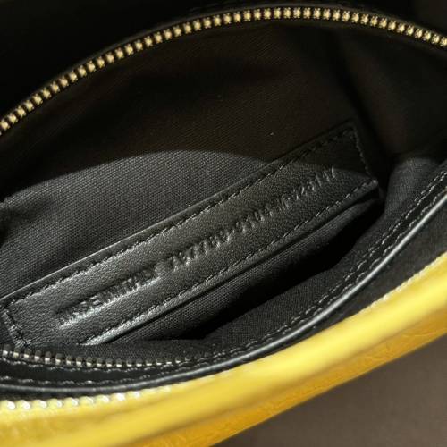 香奈兒、古馳、巴黎世家、聖羅蘭、勞力士