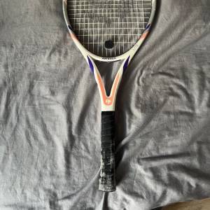 tennis racket tr190
