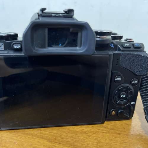 Olympus OM-D E-M10 雙鏡kit set