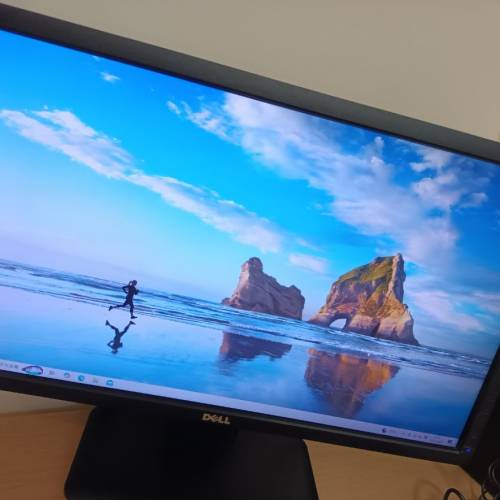 23寸濶Dell 全高清窄框邊電腦顯示器
