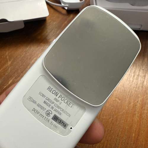 Sony Reon Pocket 3 隨身冷暖空調 附第2代頸帶套裝