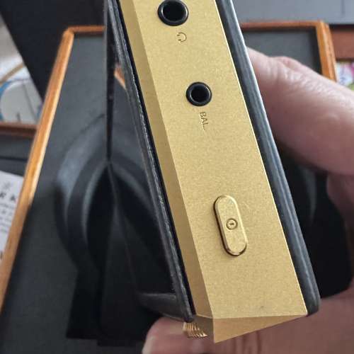 Astell&Kern A&ultima SP1000M – Royal Gold 限量特別版播放器128G 95%新