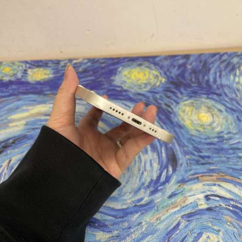 ✨特價發售✨(電子之家，超多抵價Apple iPhone手機）Apple iPhone 13/128gb/超靚白...