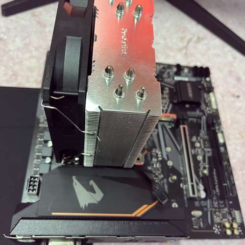 技嘉B550M AORUS ELITE主板+送散熱風扇