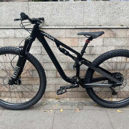 2025 JAVA SABBIA 12S 4活塞油剎 前29吋,後27.5吋輪組 軟尾 鋁合金山地車 送水架前...