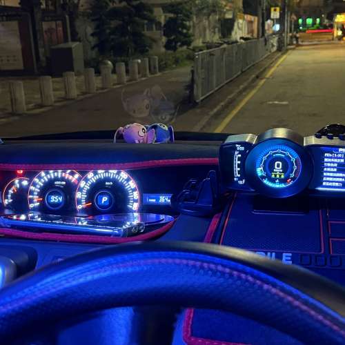 2010 Voxy Zrr70 安装自安平顯 ActiSafety A600 OBD液晶儀表行車電腦抬頭頭顯示器