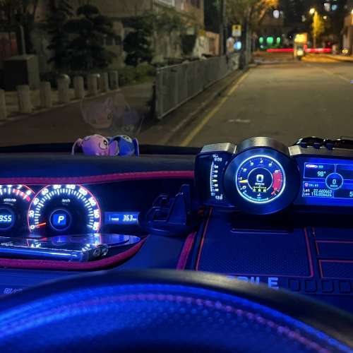 2010 Voxy Zrr70 安装自安平顯 ActiSafety A600 OBD液晶儀表行車電腦抬頭頭顯示器