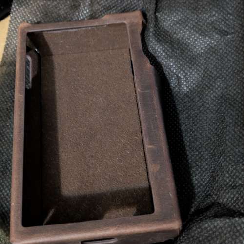 AK KANN ALPHA DIGNIS CASE (brown)