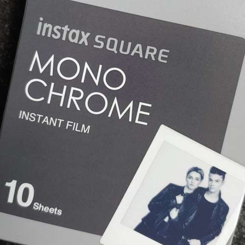 Fujifilm instax square黑白相紙10張盒裝