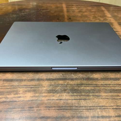 Macbook Pro M2 Pro 14"