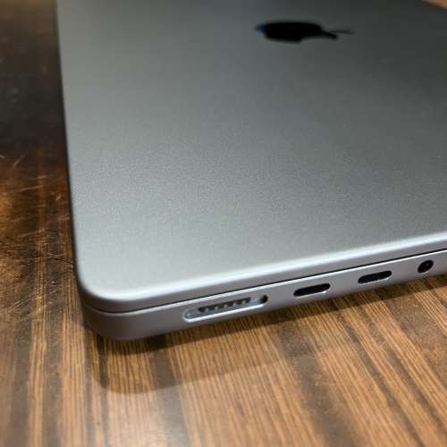 Macbook Pro M2 Pro 14"