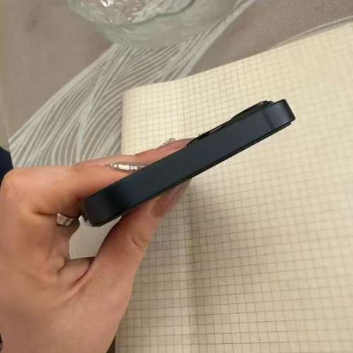 iPhone 13 512G 健康度87 ％，使用流暢。