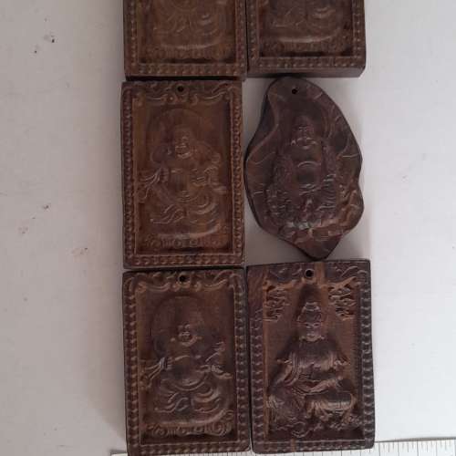 沉香木雕佛公/觀音吊墜，有微香。每個120元,一手貨價可商議即走。no.15.3.25