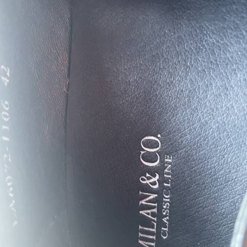 全新品牌牛皮休闲鞋