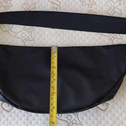 全新黑色運動腰包 腰袋 休閒胸包 belt bag 斜挎包 斜孭包 斜孭袋 waist bag