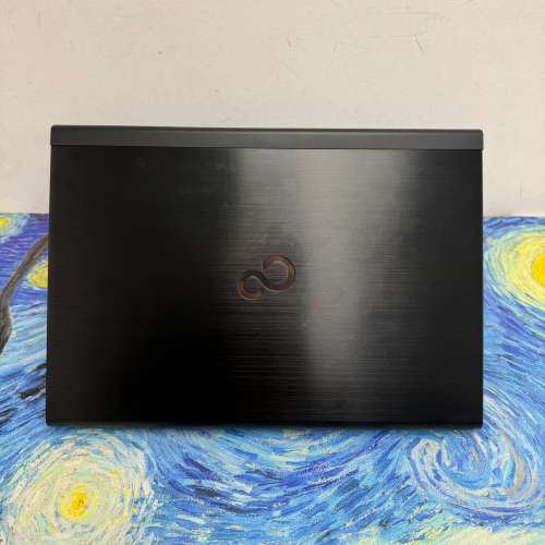 (超靚Fujitsu商務機)日本富士通 黑武士 鋼琴面i5 CPU/4,8,16GB Ram/500,750GB HDD,...