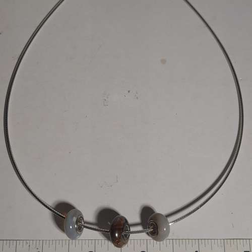 一套三個澳洲蛋白石澳寶opal圓環13x7mm鑲嵌純銀吊墜, 配上1mm16吋純銀蛇骨鏈加一吋...